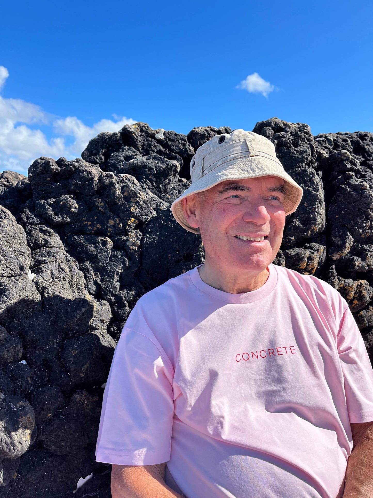 VILE OF SELF DOUBT - TEE *baby pink*