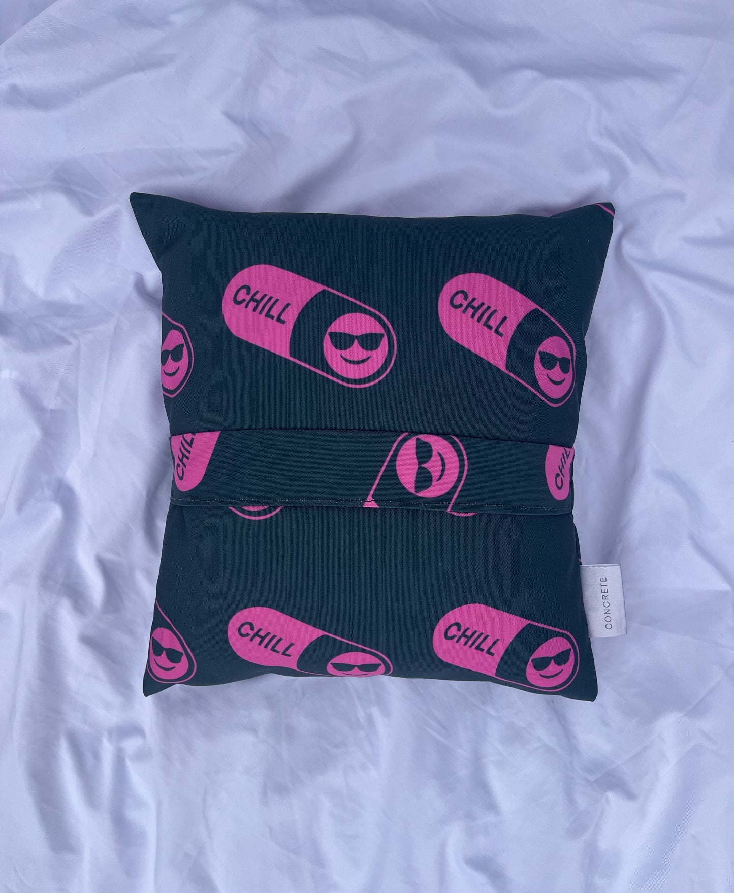 CHILL PILL - Cushion