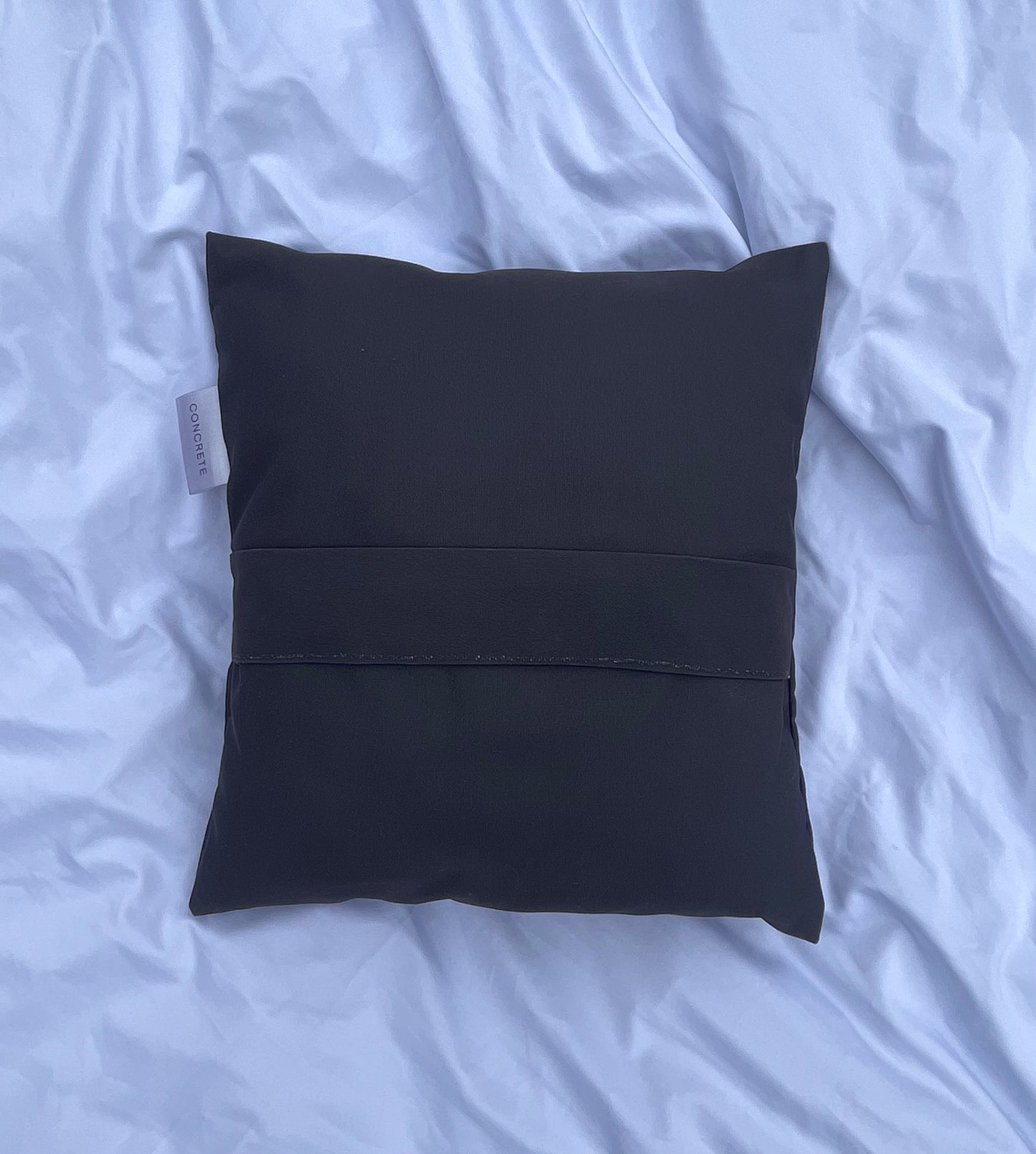 DON’T OVERTHINK IT - Cushion